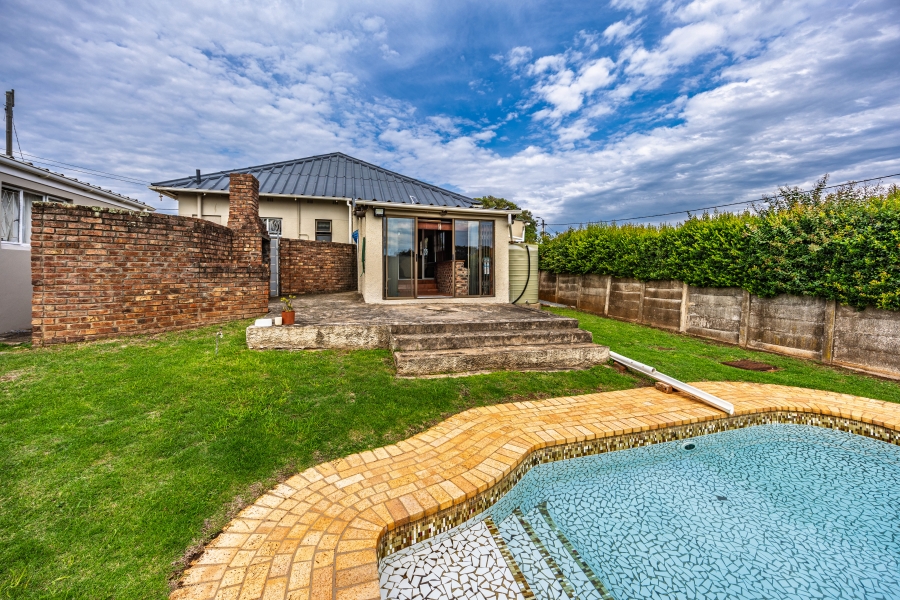 4 Bedroom Property for Sale in Vincent Eastern Cape